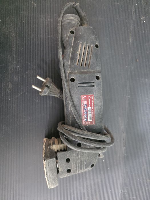 Триъгълна машина за шкурене