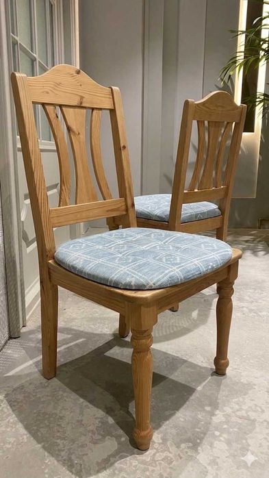 Scaune de bucatarie tapitate