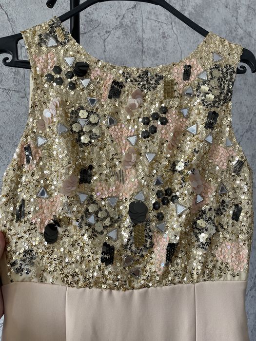 Продам платье