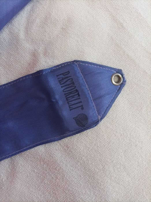 Продавам лента за художествена гимнастика Pastorelli