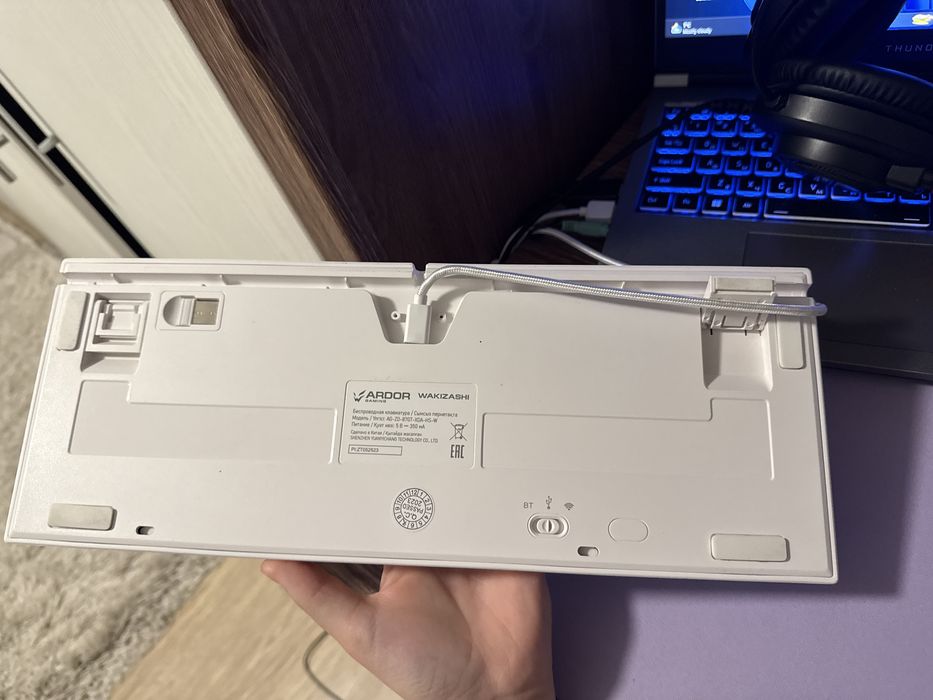 Продам клавиотуру ародор вакасши