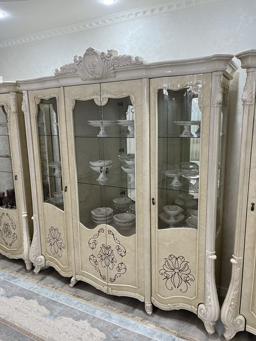 Серванты для гостиной