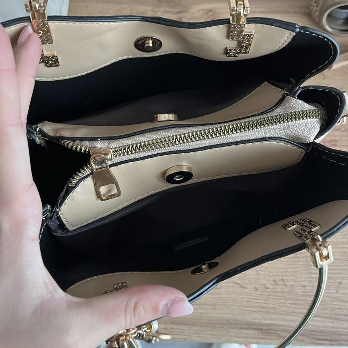 Сладка бежова чанта