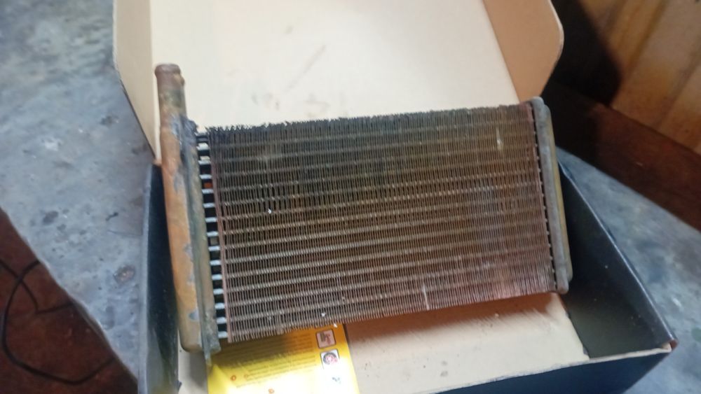 Продам радиатор печки ваз 2114, 2115