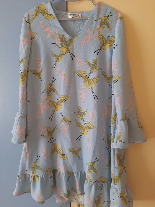 Свежи рокли в синьо и жълто