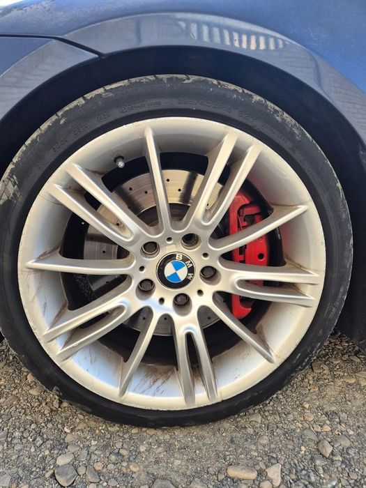 dezmembram bmw e90 lci 2.0 d bara fata/aripi /capota/trager