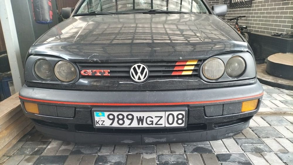 Продам фары на гольф3