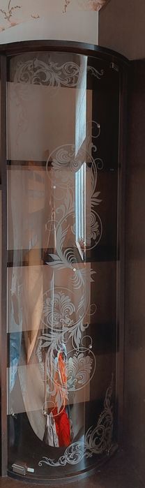 Стенка для посуды