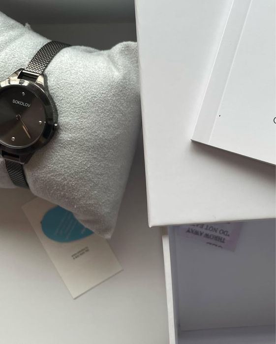 Женские наручные часы