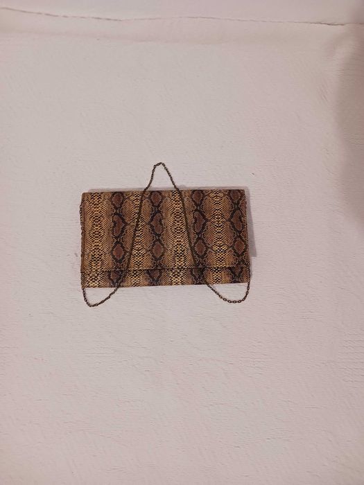 Дамски плик изгодно