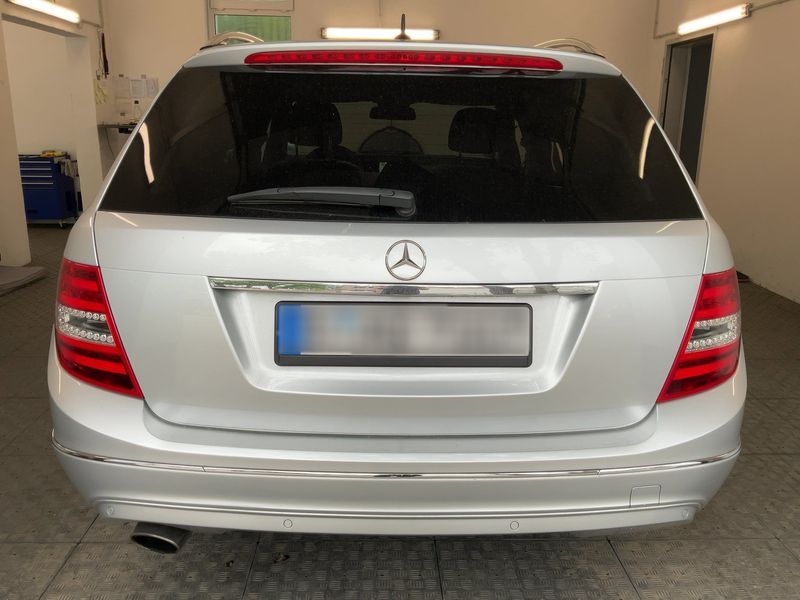 Mercedes-Benz C-Klasse C 220 CDI T BlueEfficiency Avantgarde 2013