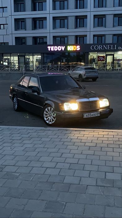 Мерседес 124 2.6 автомат