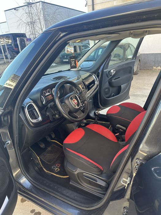 Vand Fiat 500L  living 7 locuri