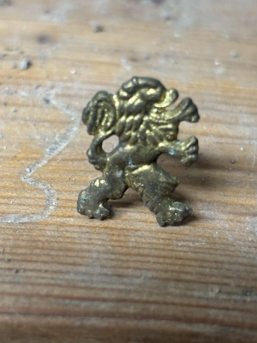 Кокарди от миналото.Компрект