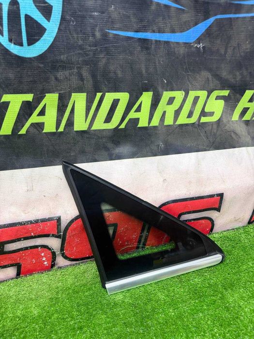 Geam fix dreapta Mercedes Benz Clasa V (W447) A4476734300