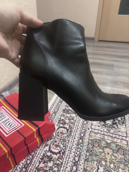 Срочно продам обувь