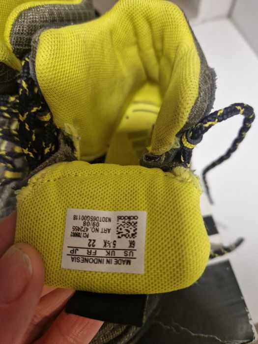 Cizma si ghete Adidas