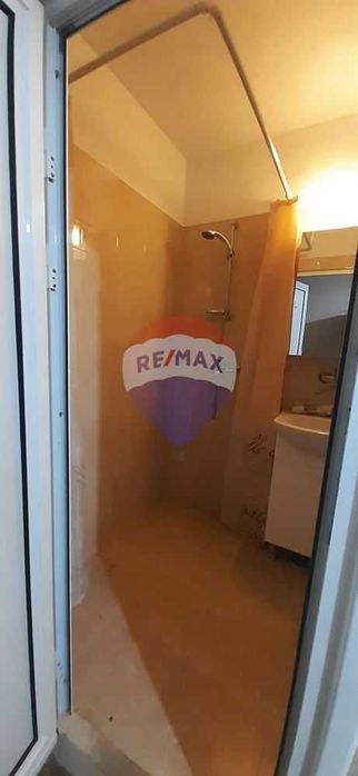 Дава се под наем Четиристаен апартамент в Варна, Център - 98 кв.м за 508.47 € - Снимка #12