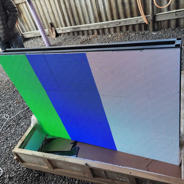 Продам либо обменяю лэд дисплей