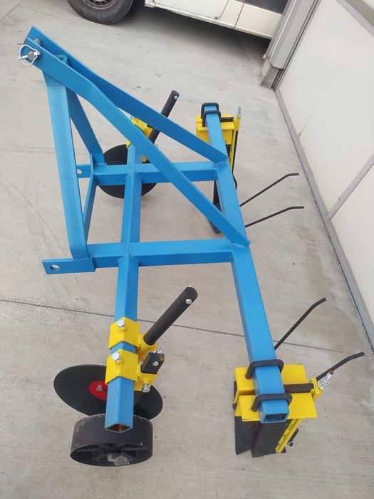 Машина за отстраняване/изваждане на мулч