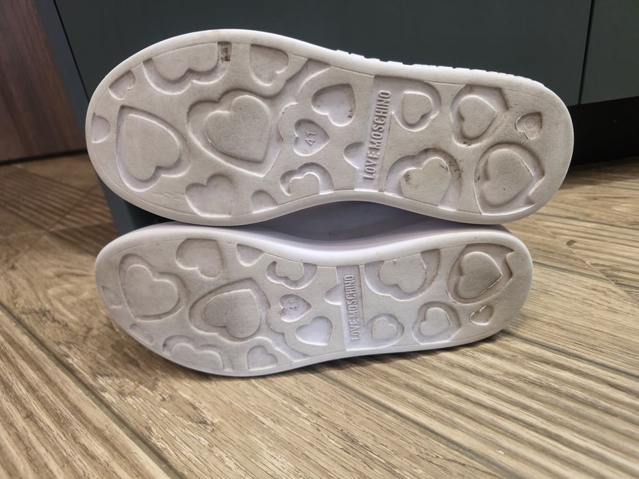 Дамски маратонки LOVE MOSCHINO