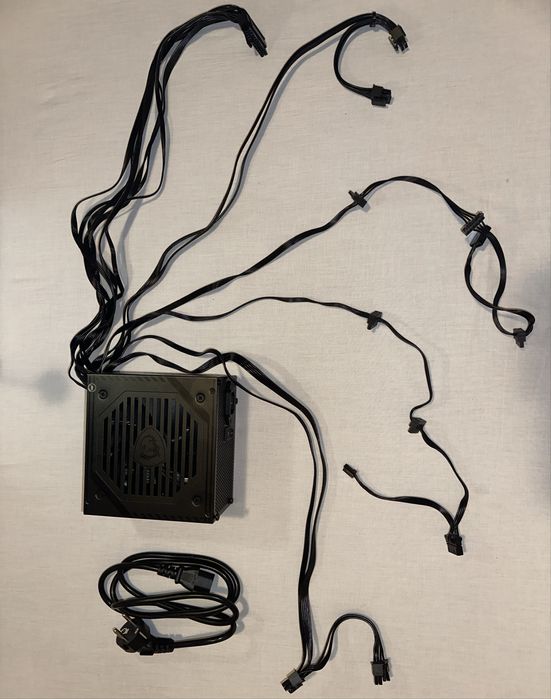 Sursa PC MSI MAG A650BNL, 650W, 80 PLUS Bronze - Aproape noua