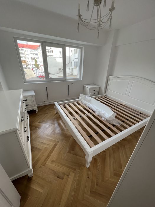 Apartament 4 camere de vanzare , ultracentral