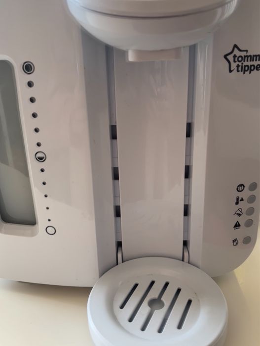 Tommee Tippee Perfect Prep™ aparat pregătire biberoane - alb