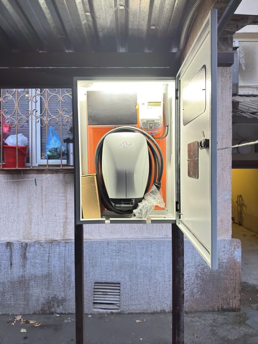 Установка зарядных станций для электромобилей