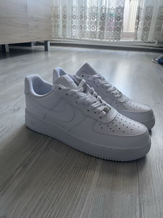 air force 1 triple white nepurtati