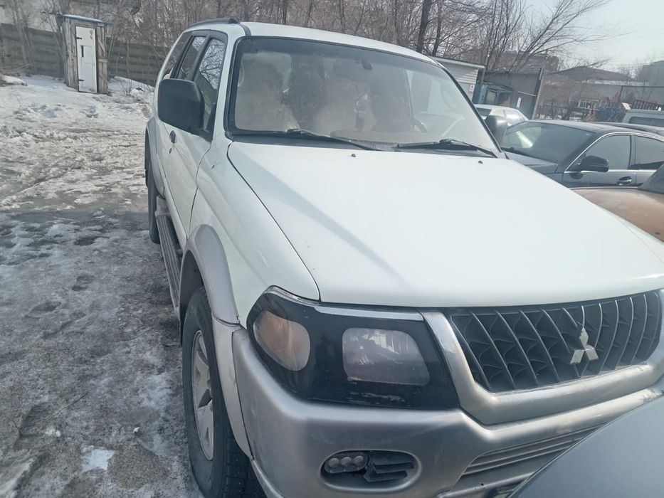 Срочно продам Монтеро спорт