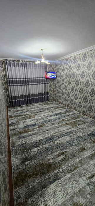 Kuvartira sotiladi