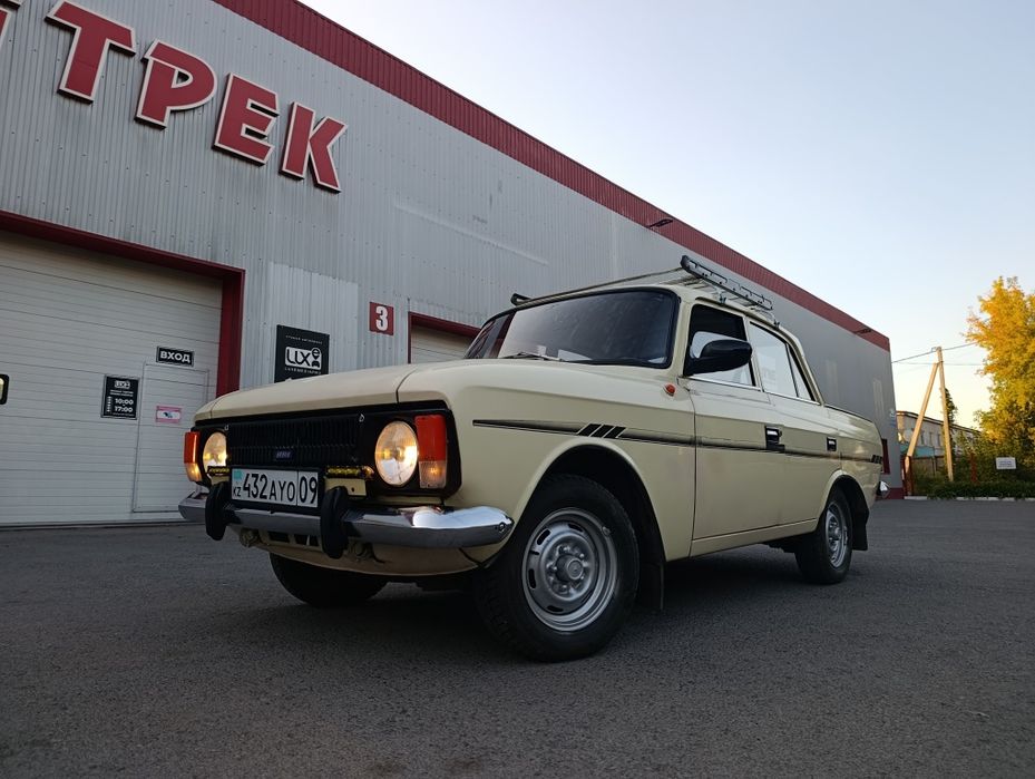 Москвичь один хозяин пробег 53000
