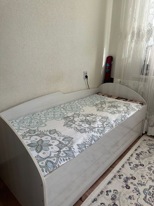 Продам детский гарнитур.