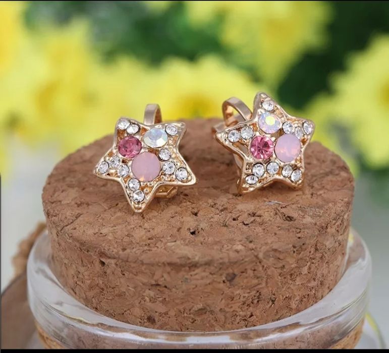 Детски обеци цвете с кристал без дупчене / детски обеци / бебешки обец