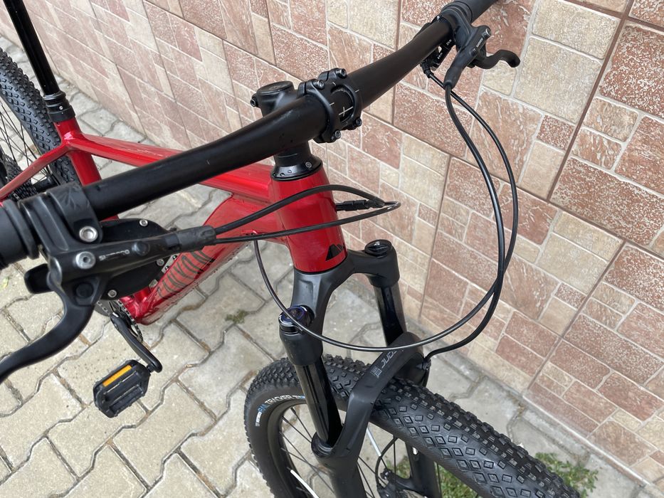 Bicicleta MTB 29-er 1x12 RockShox Air