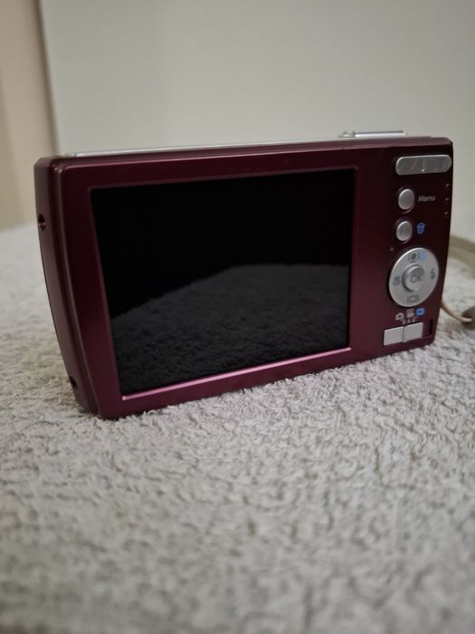 Aparat foto Medion 14.0 MP fabricație Germania•imprimă data si ora