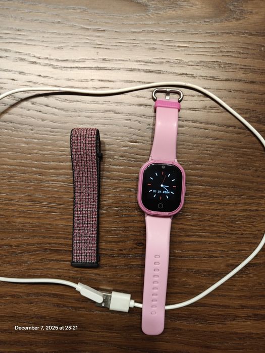 Myki4 детски часовник със сим