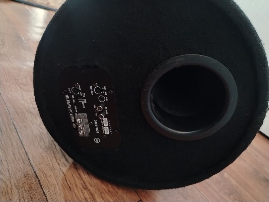 Сабвуфер JBL cs1214t