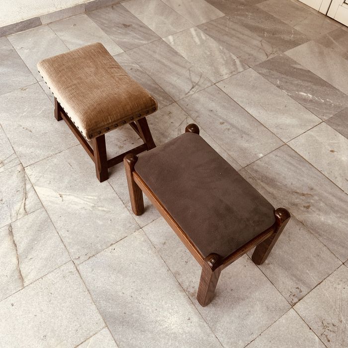 Винтидж табуретки от масивен дъб