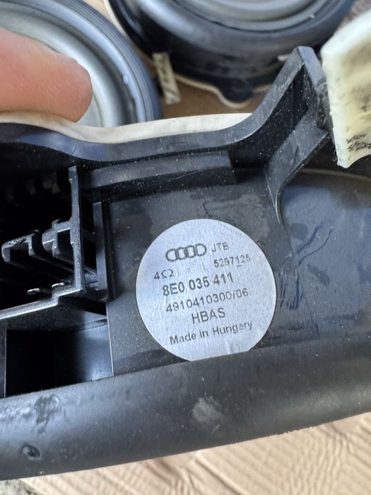 Говорители от Ауди А4 Б7