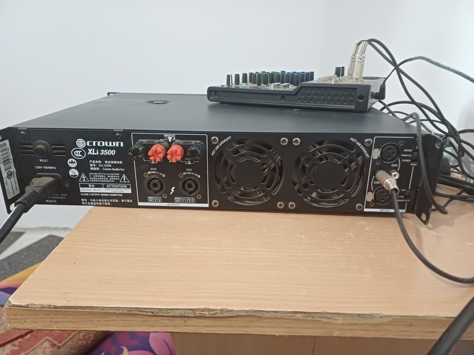 Boxă, putere și mixer 2000 lei