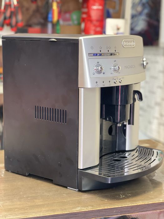 DeLonghi Magnifica ESAM 3200.S - 6 месеца гаранция !