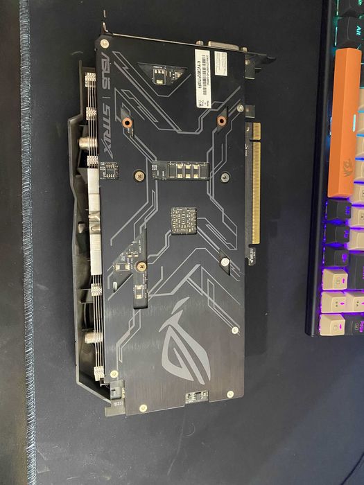 Видеокарта Asus GeForce GTX 1050TI Strix Gaming 4Gb 128bit GDDR5