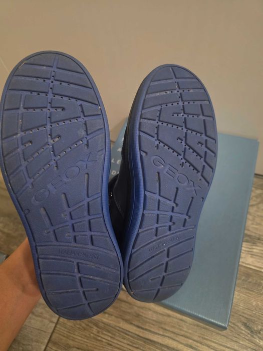 Детски обувки Geox номер 33