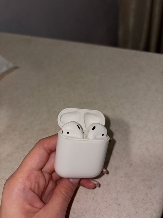 airpods оригинал