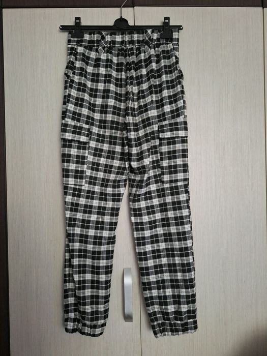 Pantaloni cargo damă