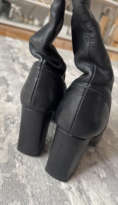 Cizme piele stradivarius