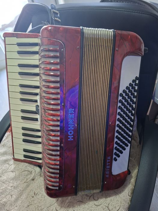 Acordeon HOHNER de vanzare