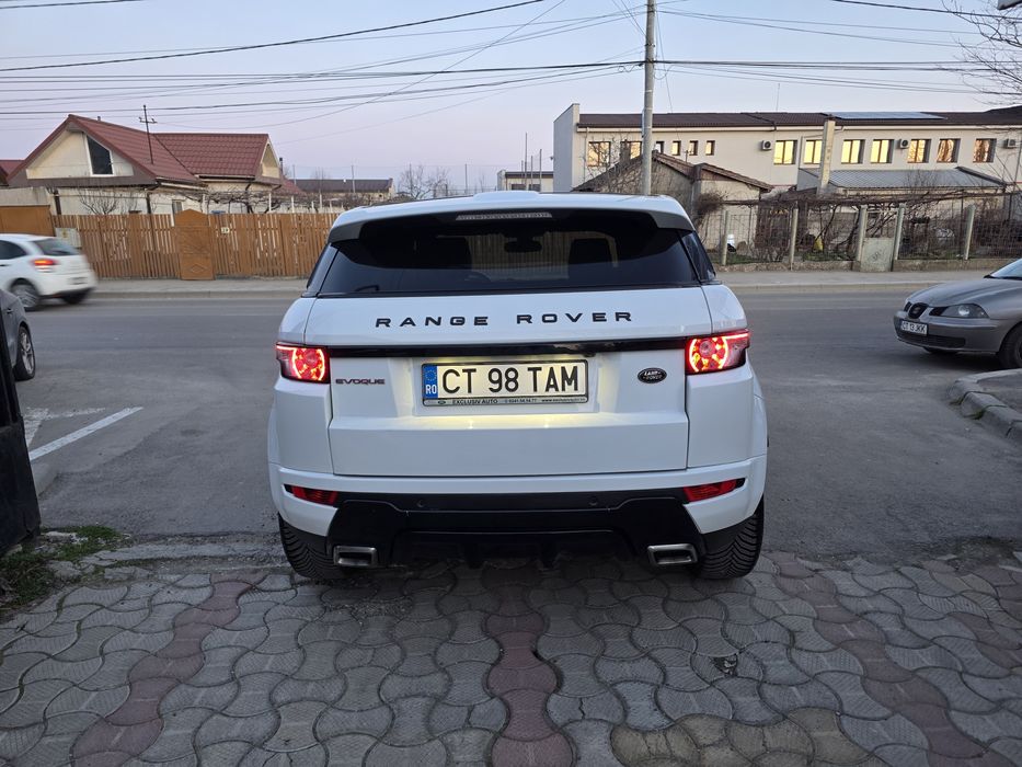 LandRover Range Rover EVOQUE *R-Dynamic*/ 2.2 TD4 4x4 FULL